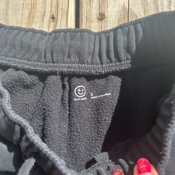 Gilly Hicks Black cotton cargo sweatpants with elastic waistband Size Small Flaw - Picture 12 of 16